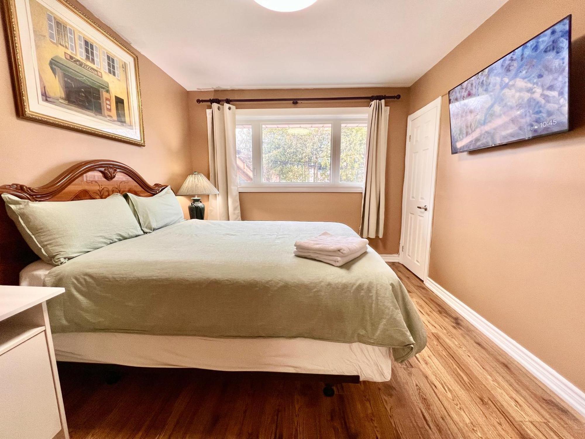 Privatunterkunft Newly Renovated Detached Near Finch Subway Station Toronto
